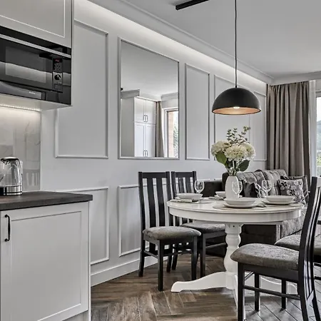 Widokowe Panorama Karkonoszy By Royal Aparts * カルパッチ